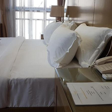 Edmond Hotel Brazzaville Eksteriør bilde