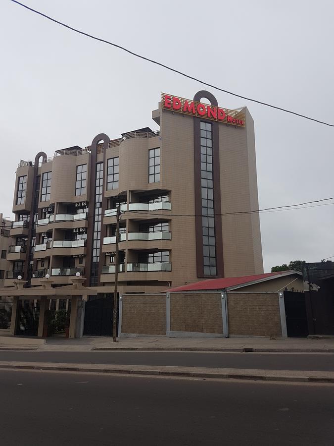Edmond Hotel Brazzaville Eksteriør bilde
