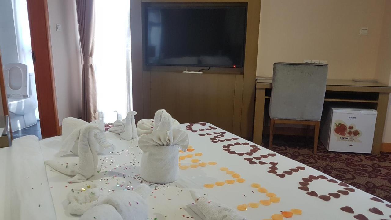 Edmond Hotel Brazzaville Eksteriør bilde