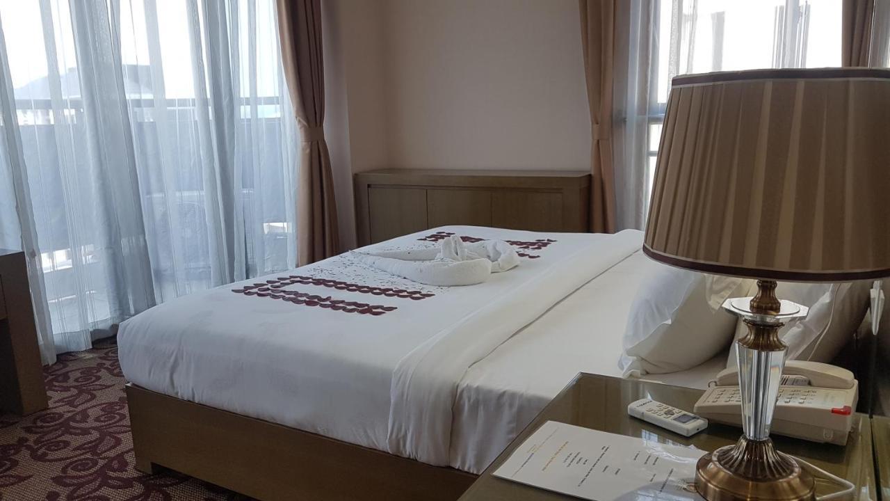 Edmond Hotel Brazzaville Eksteriør bilde